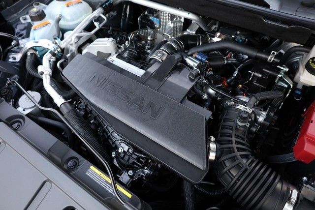 Nissan Rogue Vehicle Image 27