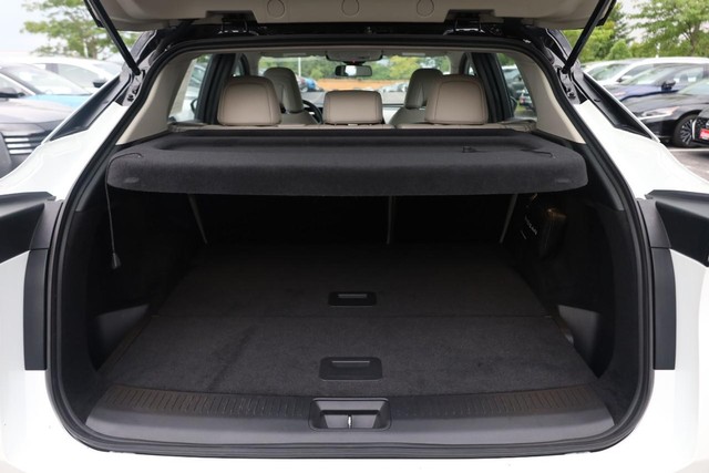Nissan Ariya Vehicle Image 07
