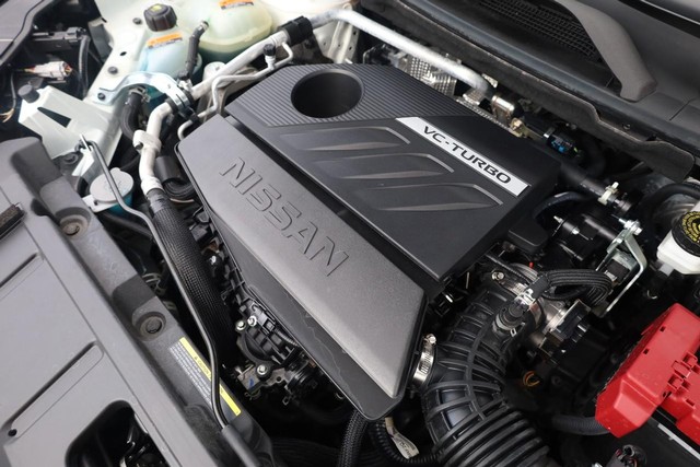 Nissan Rogue Vehicle Image 29