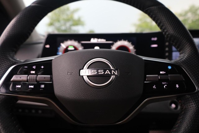 Nissan Ariya Vehicle Image 09