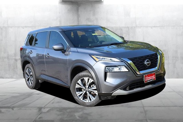 Nissan Rogue Vehicle Full-screen Gallery Image 2