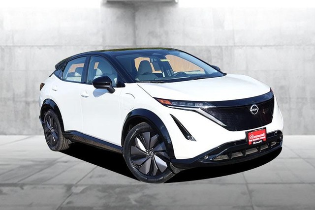 Nissan ARIYA Vehicle Full-screen Gallery Image 2