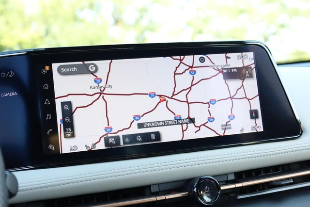 Nissan ARIYA Vehicle Full-screen Gallery Image 14
