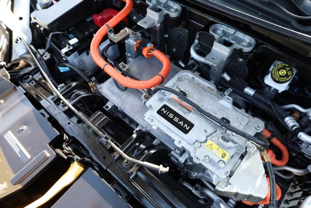 Nissan ARIYA Vehicle Full-screen Gallery Image 28
