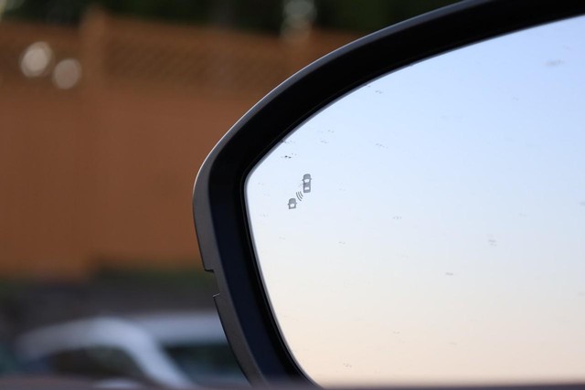 Nissan Pathfinder Vehicle Image 25