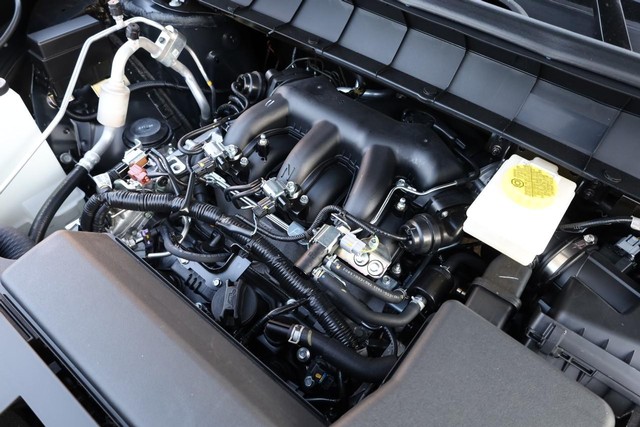 Nissan Pathfinder Vehicle Image 33