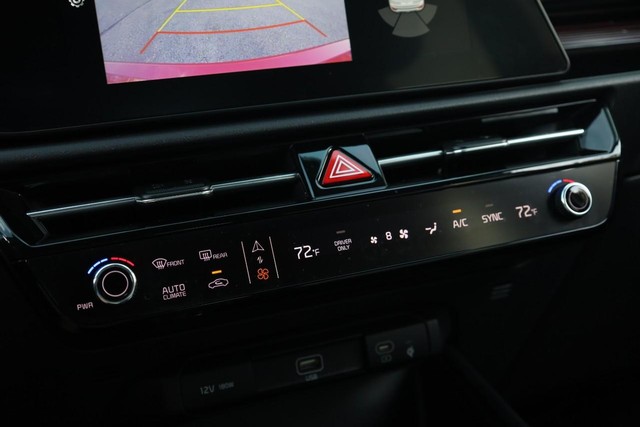 Kia Niro Vehicle Image 15