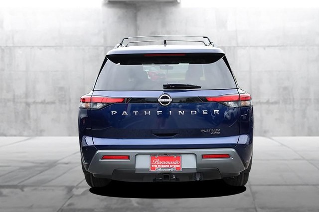Nissan Pathfinder Vehicle Image 06
