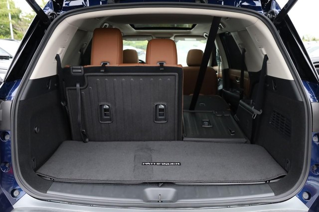 Nissan Pathfinder Vehicle Image 08
