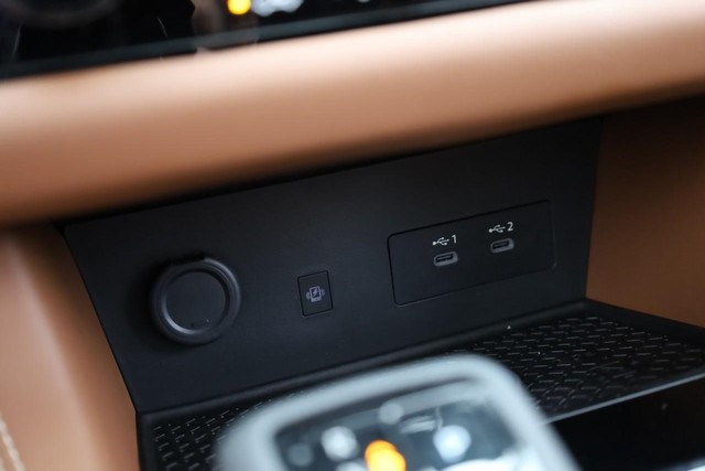 Nissan Pathfinder Vehicle Image 19