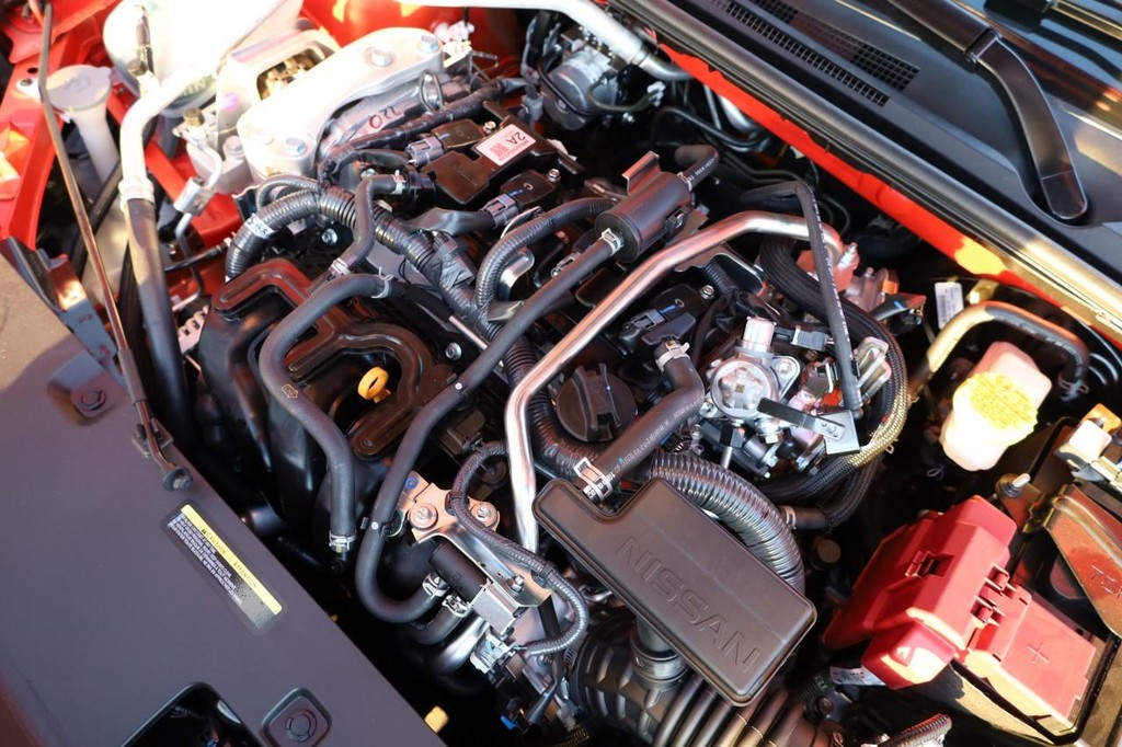 Nissan Sentra Vehicle Image 27