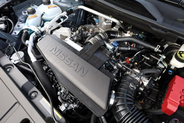 Nissan Rogue Vehicle Image 27