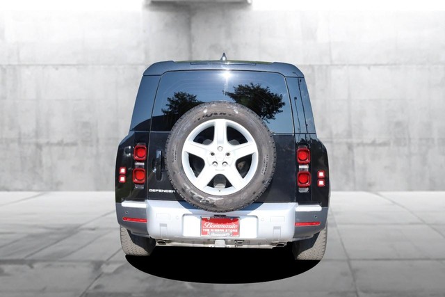 Land Rover Defender Vehicle Image 06