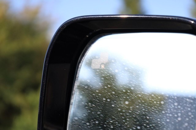 Land Rover Defender Vehicle Image 23