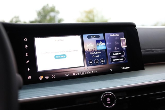 Nissan Murano Vehicle Full-screen Gallery Image 13