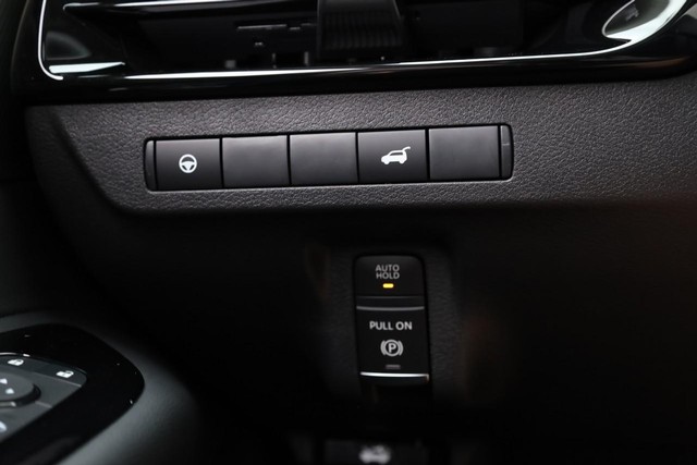 Nissan Murano Vehicle Full-screen Gallery Image 23