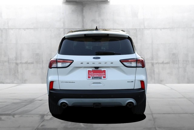 Ford Escape Vehicle Full-screen Gallery Image 06