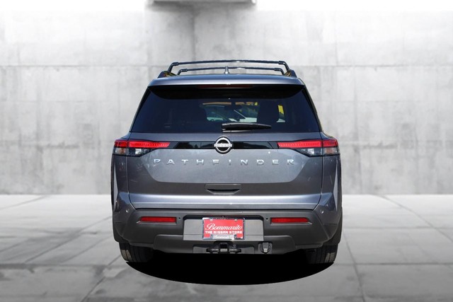 2025 Nissan Pathfinder SV - Photo 6