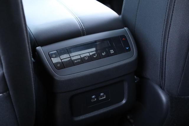 2025 Nissan Pathfinder SV - Photo 25