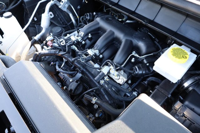 2025 Nissan Pathfinder SV - Photo 30