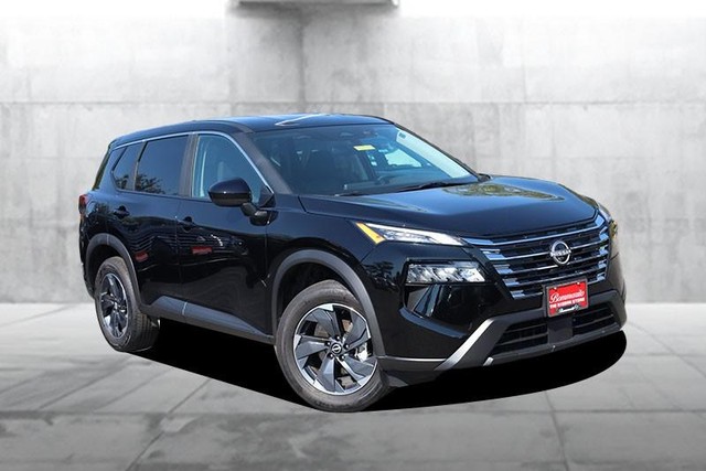 Nissan Rogue Vehicle Image 02