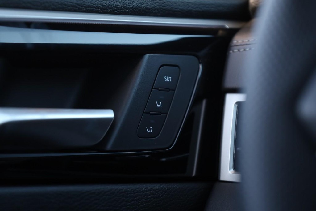 Nissan Rogue Plug-In Hybrid Vehicle Image 23