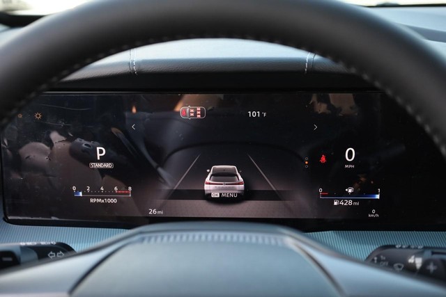 Nissan Murano Vehicle Full-screen Gallery Image 13