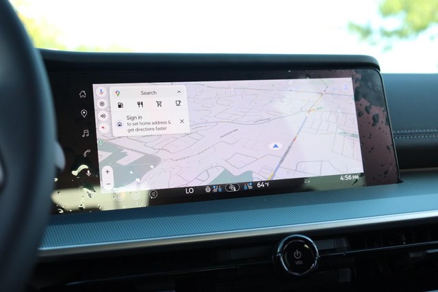 Nissan Murano Vehicle Full-screen Gallery Image 14