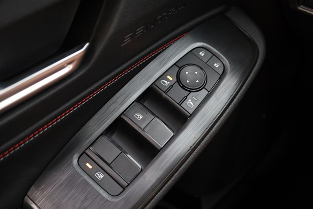 Nissan Sentra Vehicle Full-screen Gallery Image 19