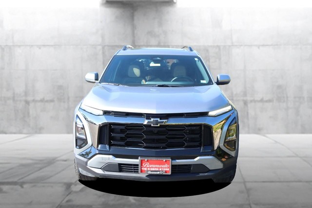 Chevrolet Equinox Vehicle Full-screen Gallery Image 04