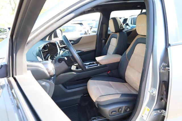 Chevrolet Equinox Vehicle Full-screen Gallery Image 08