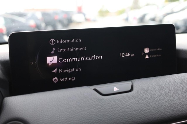 Mazda CX-90 Vehicle Full-screen Gallery Image 13