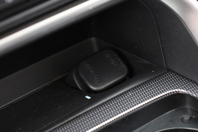 Mazda CX-90 Vehicle Full-screen Gallery Image 16