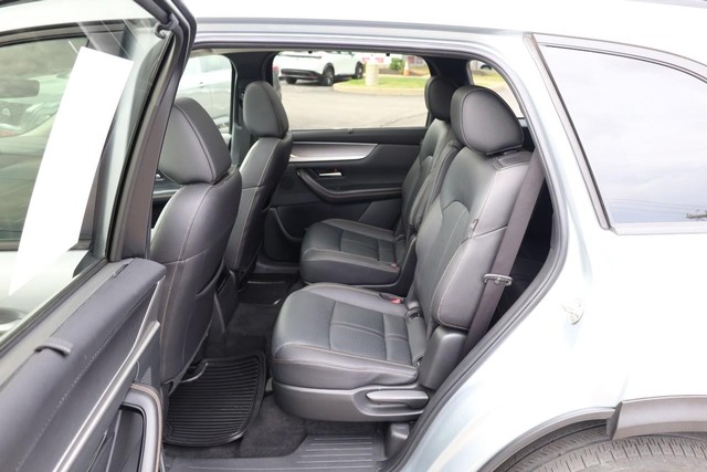 Mazda CX-90 Vehicle Full-screen Gallery Image 22