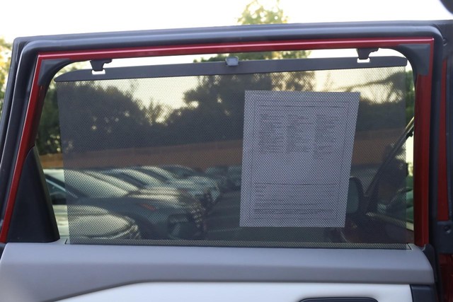 Nissan Rogue Vehicle Image 25