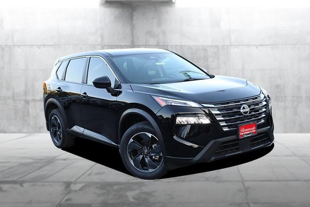Nissan Rogue Vehicle Image 02