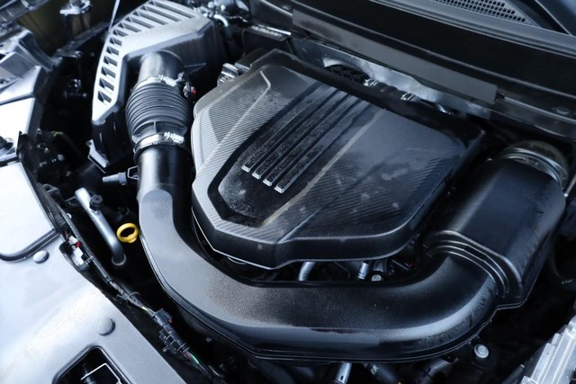 GMC Acadia Vehicle Full-screen Gallery Image 32