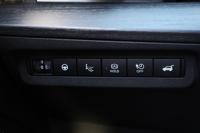 Nissan ARIYA Vehicle Full-screen Gallery Image 20