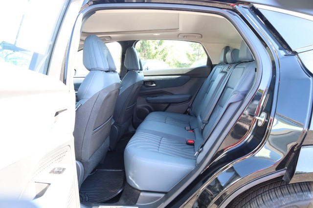 Nissan ARIYA Vehicle Full-screen Gallery Image 22
