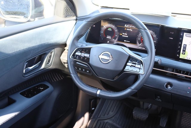 Nissan ARIYA Vehicle Full-screen Gallery Image 25