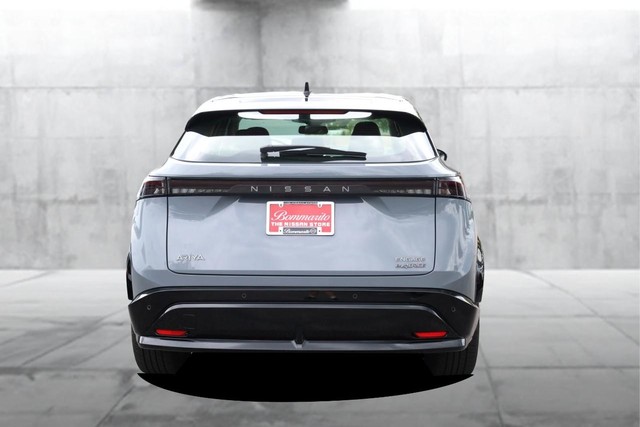 Nissan ARIYA Vehicle Full-screen Gallery Image 6