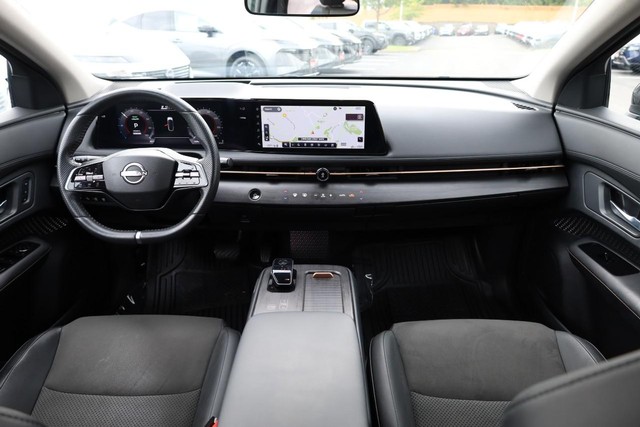 Nissan ARIYA Vehicle Full-screen Gallery Image 24