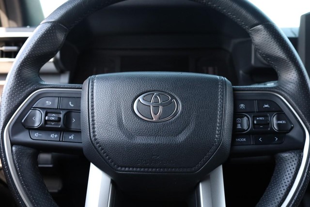 Toyota 4Runner Vehicle Image 09