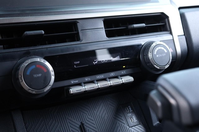 Toyota 4Runner Vehicle Image 13