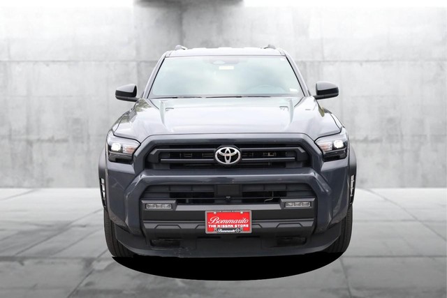 Toyota 4Runner Vehicle Image 04