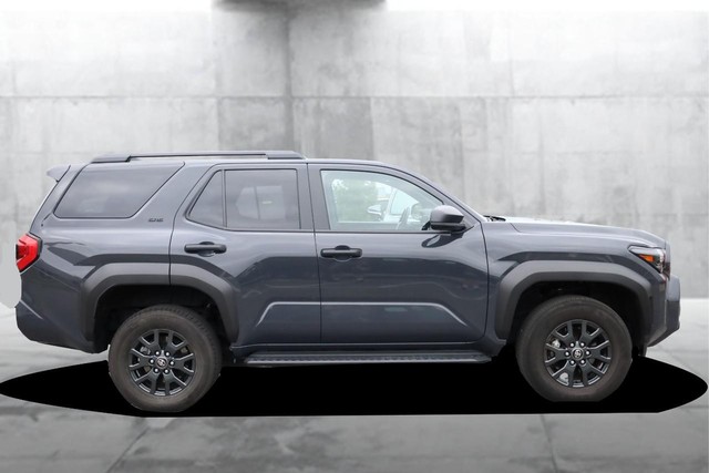 Toyota 4Runner Vehicle Image 05