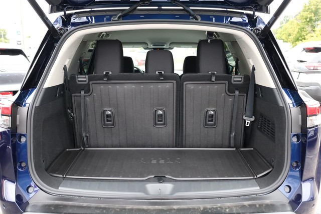 Nissan Pathfinder Vehicle Image 07