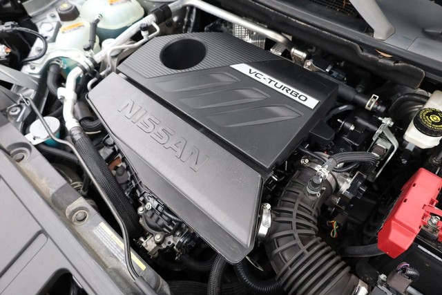 Nissan Rogue Vehicle Image 24