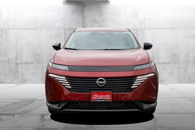 Nissan Murano Vehicle Full-screen Gallery Image 4