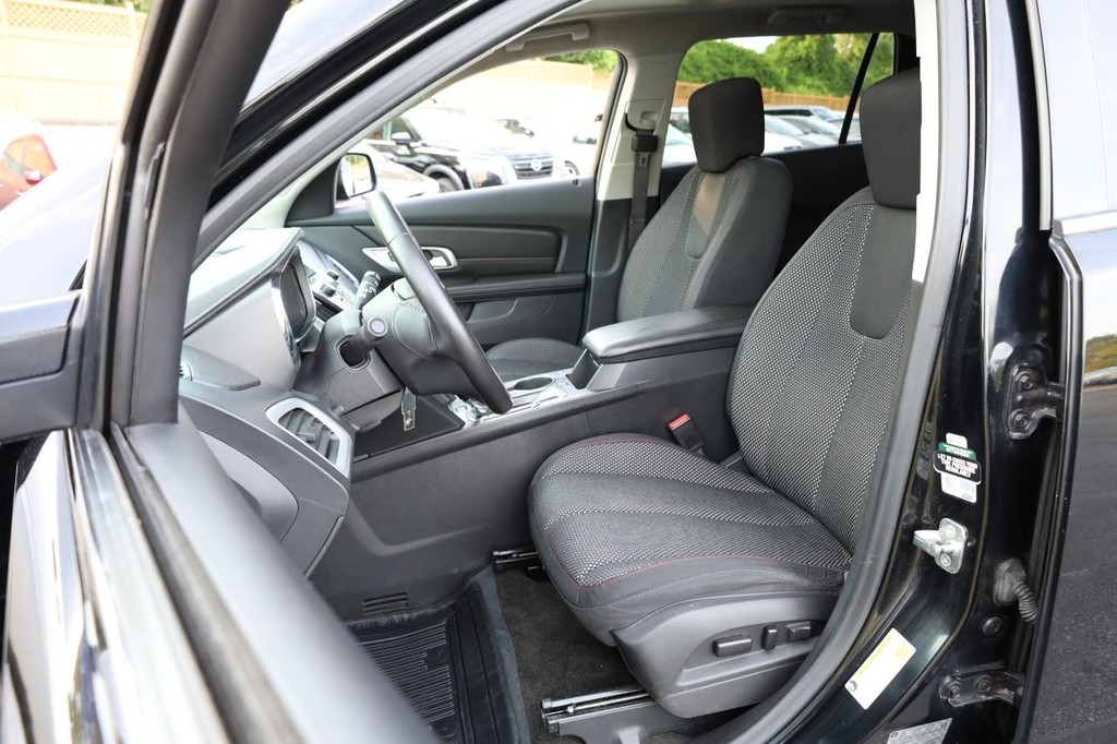 GMC Terrain Vehicle Image 08